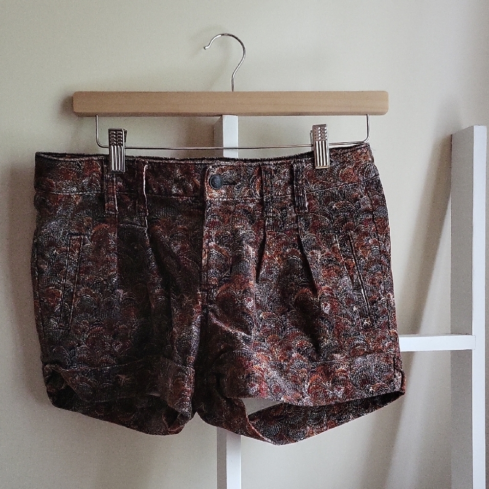 Jessica Simpson Brown Patterned Shorts - Picture 2 of 6